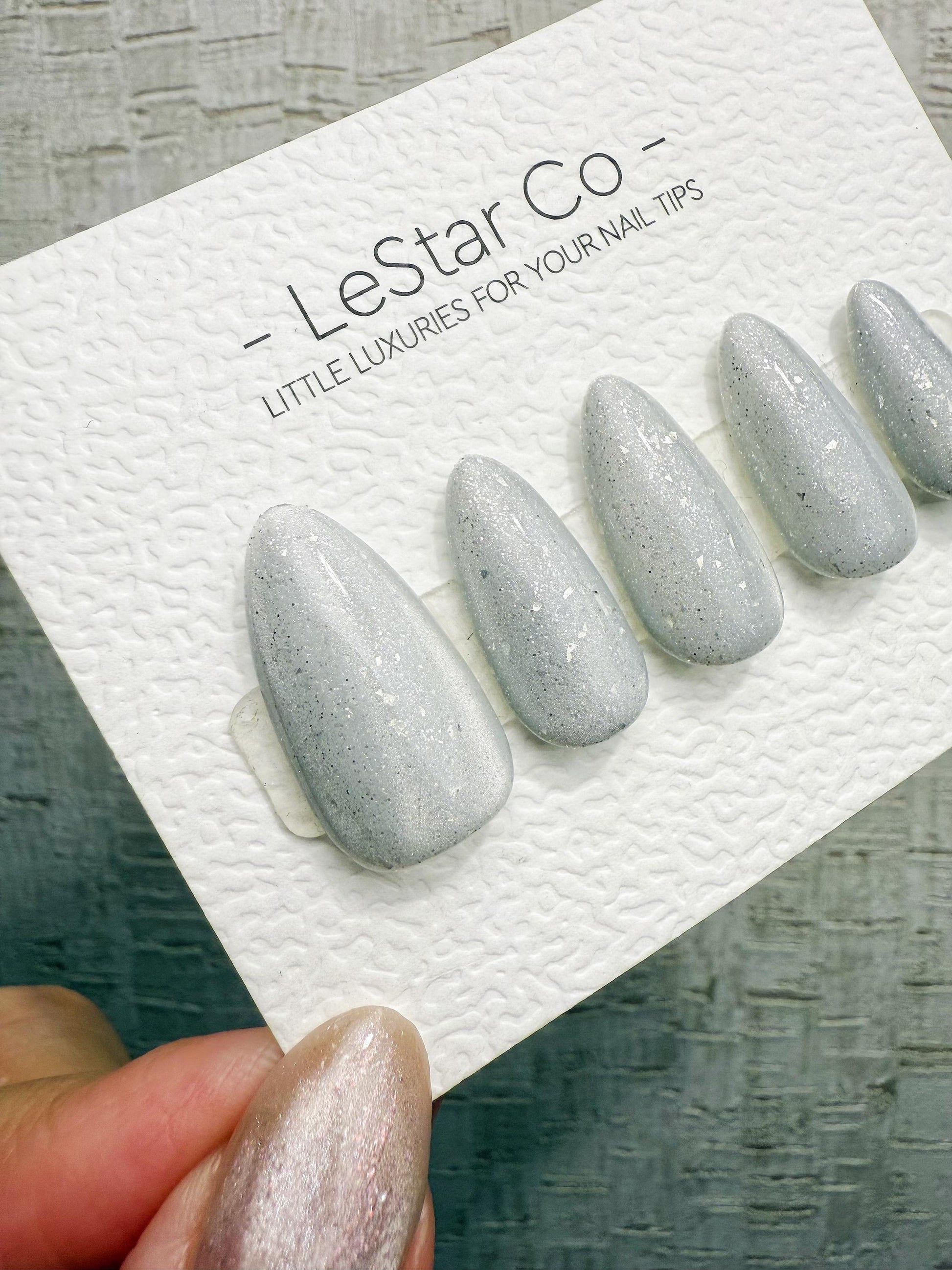 Handmade Press On Frozen Ash Glow Cat Eye Gel Acrylic Nails 4for3 Timed Offer