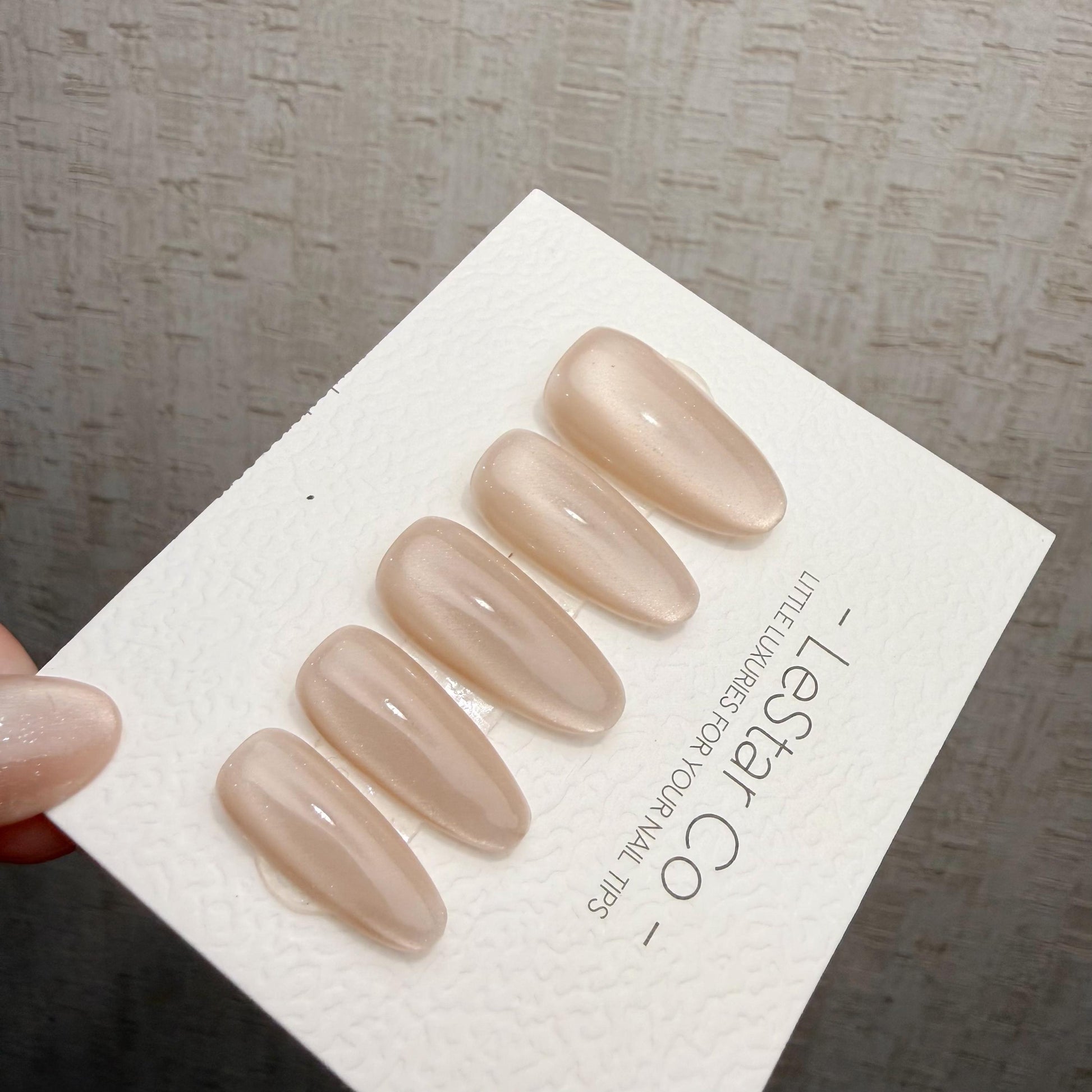 Handmade Silk Cashmere Cat Eye Gel Press On Nails – Reusable, Customizable Manicure