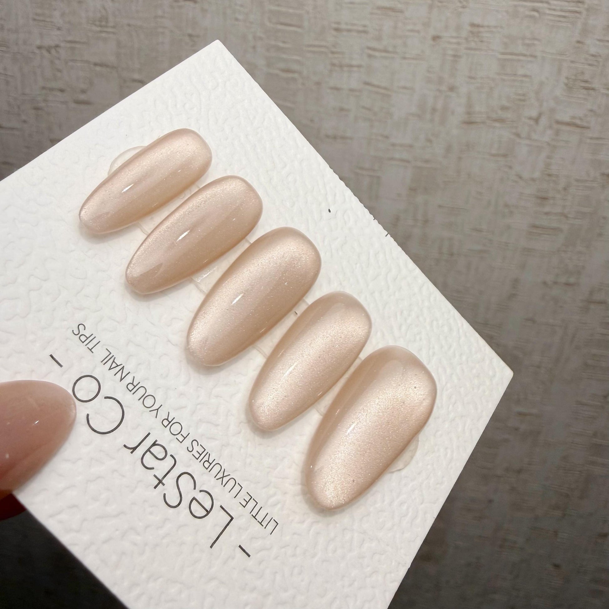 Handmade Silk Cashmere Cat Eye Gel Press On Nails – Reusable, Customizable Manicure