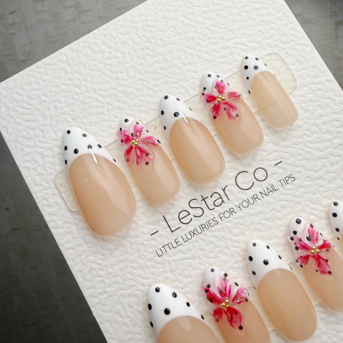 Timed Offer 4 For 3) Handmade Press On Dotted Bloom Gel Acrylic Nails