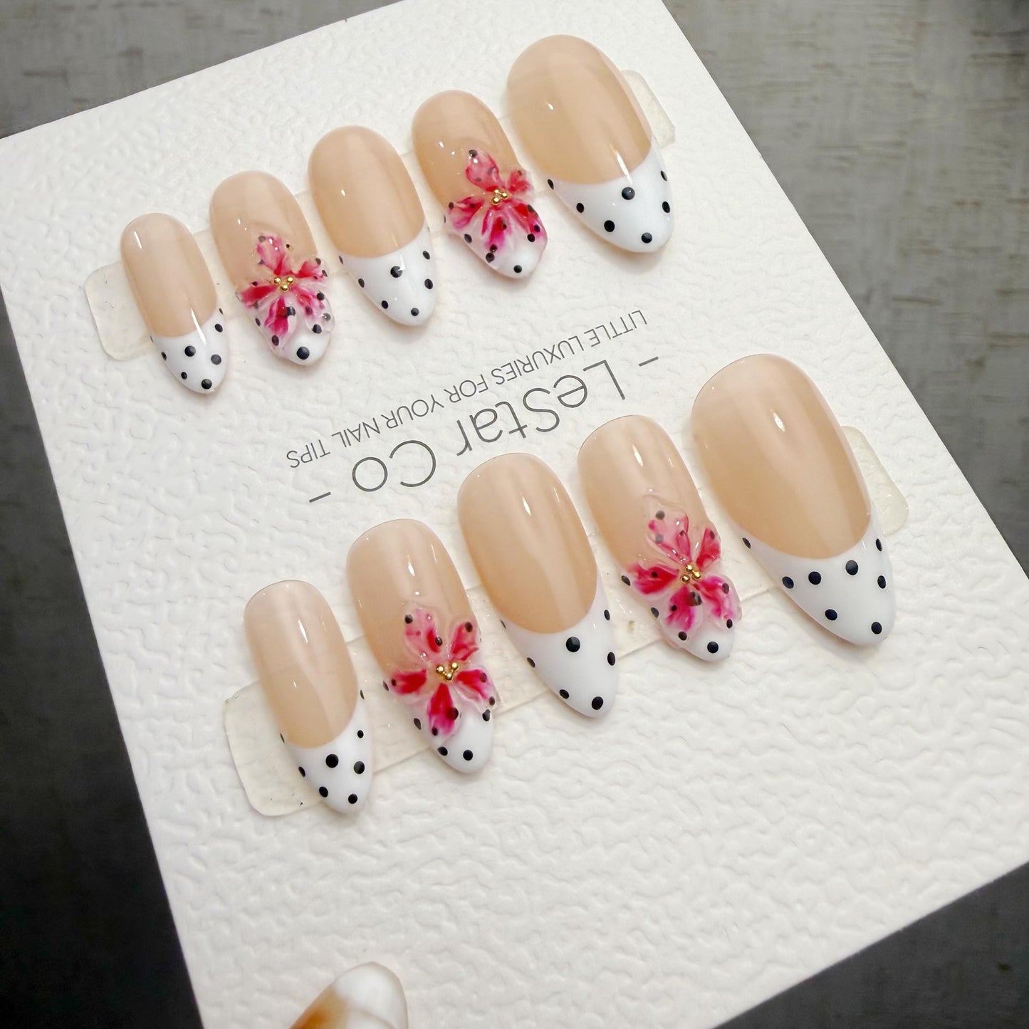 Timed Offer 4 For 3) Handmade Press On Dotted Bloom Gel Acrylic Nails