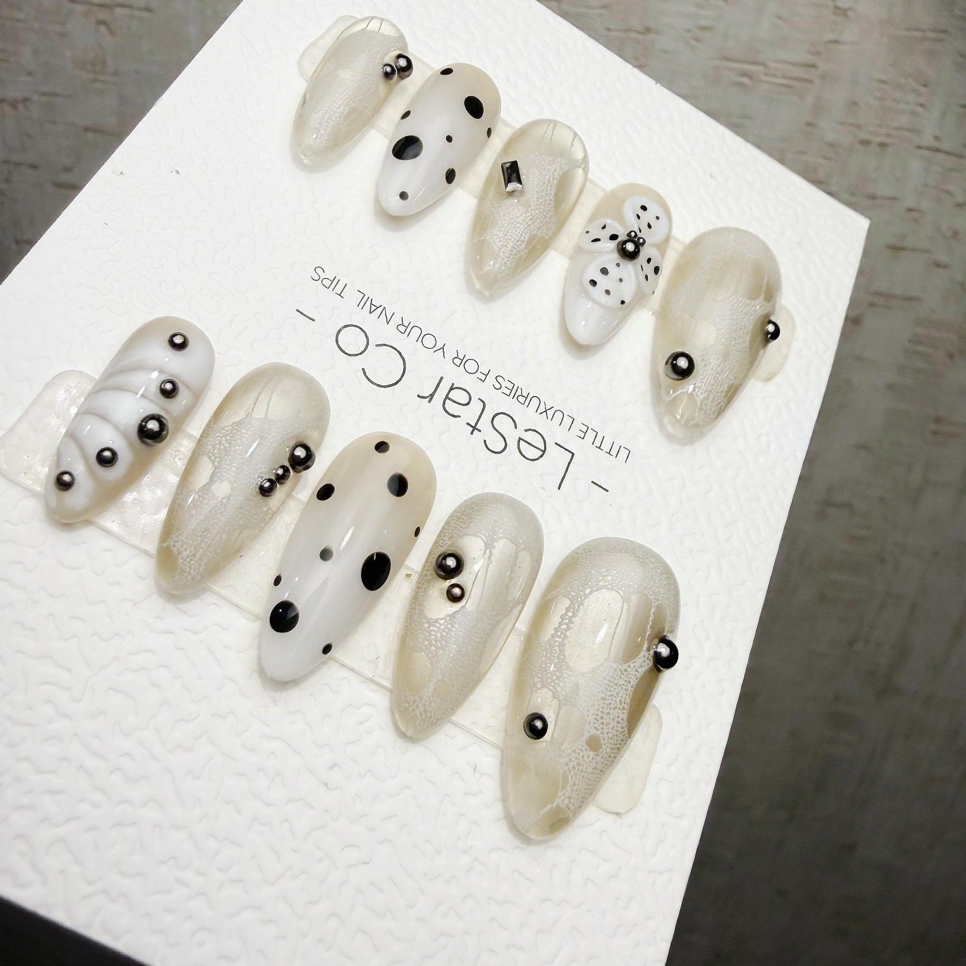 Timed Offer 4 For 3) Handmade Press On Paris Noir Gel Acrylic Nails