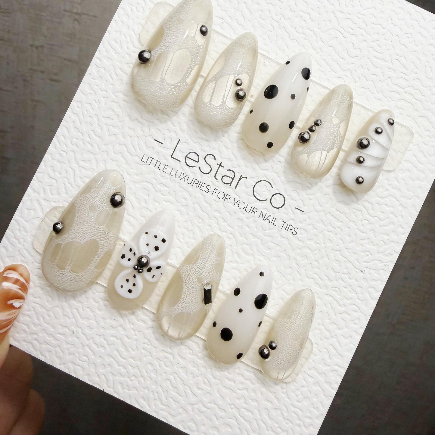 Timed Offer 4 For 3) Handmade Press On Paris Noir Gel Acrylic Nails