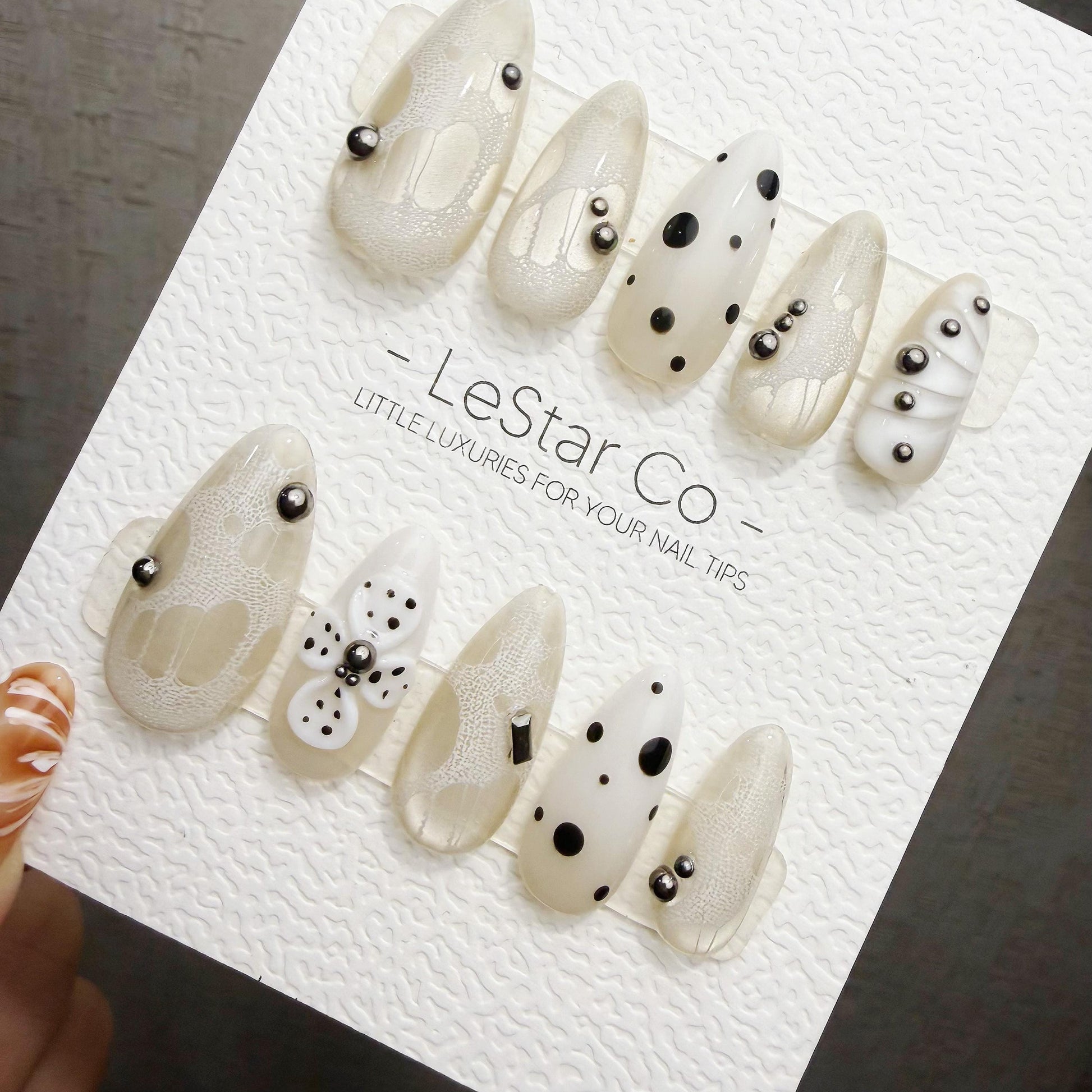 Timed Offer 4 For 3) Handmade Press On Paris Noir Gel Acrylic Nails