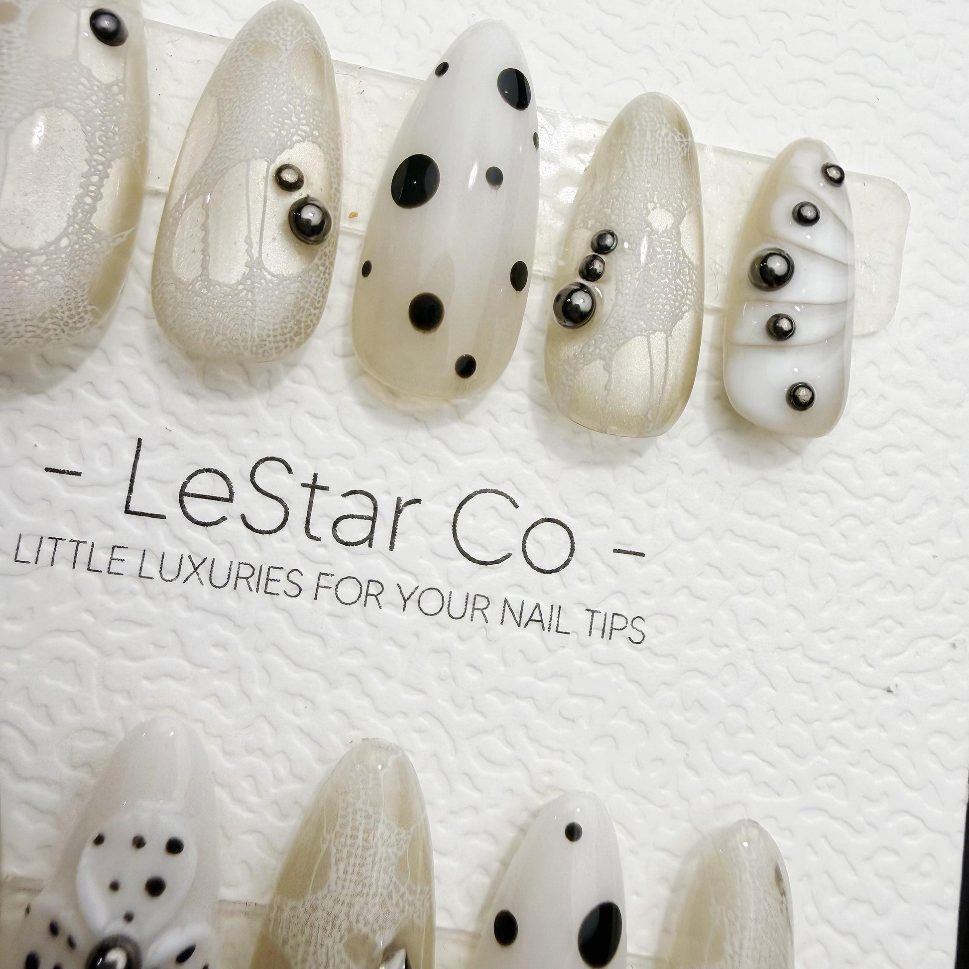 Timed Offer 4 For 3) Handmade Press On Paris Noir Gel Acrylic Nails