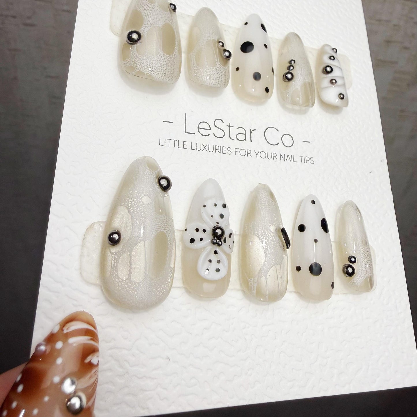 Timed Offer 4 For 3) Handmade Press On Paris Noir Gel Acrylic Nails