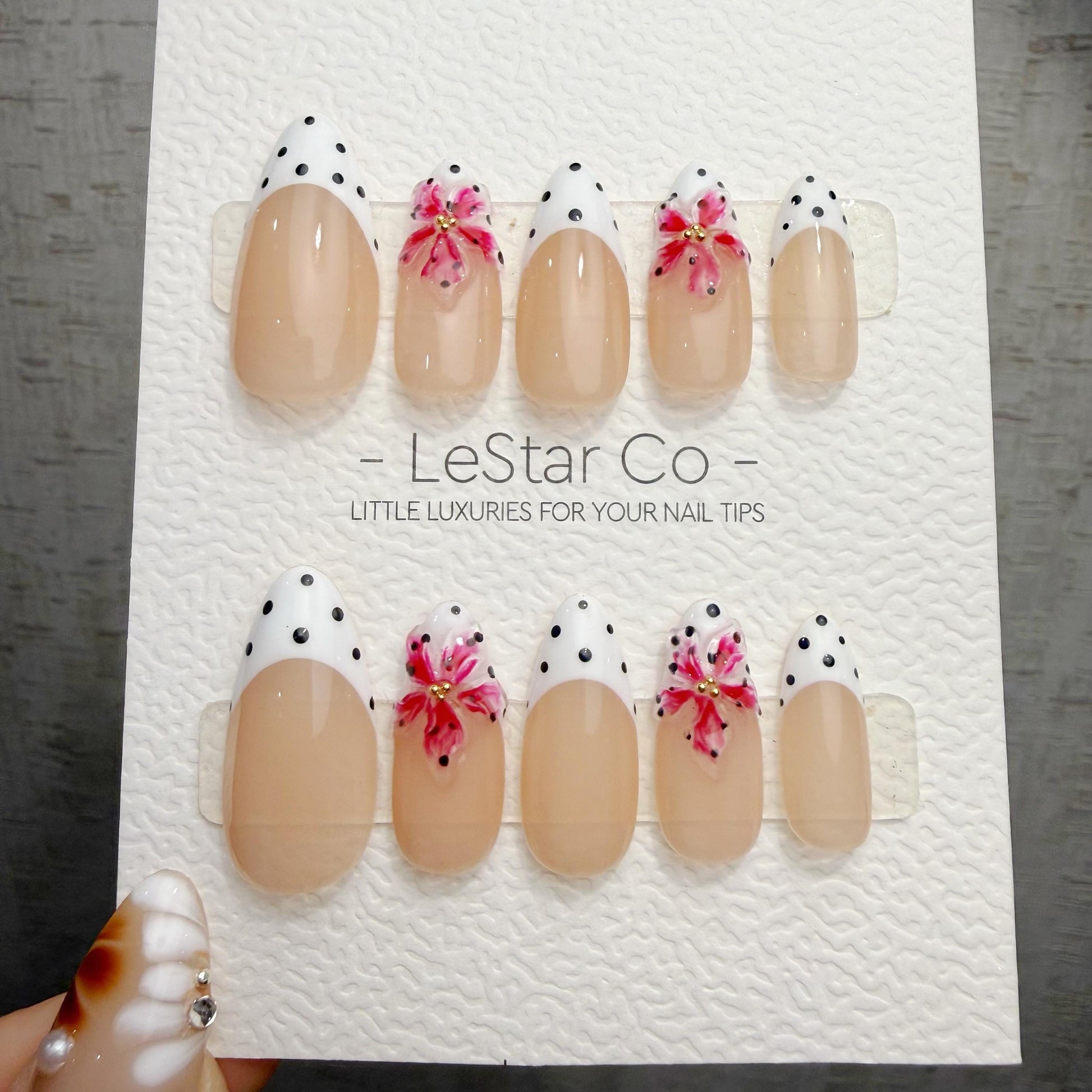 Timed Offer 4 For 3) Handmade Press On Dotted Bloom Gel Acrylic Nails