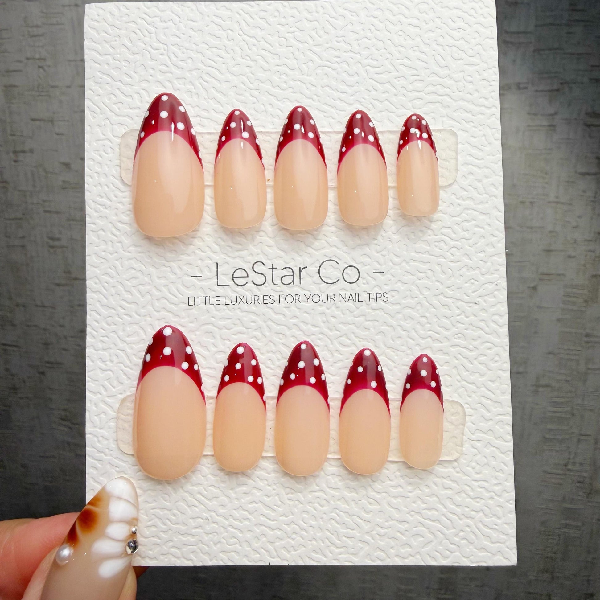 Timed Offer 4 For 3) Handmade Press On Retro Dot Gel Acrylic Nails