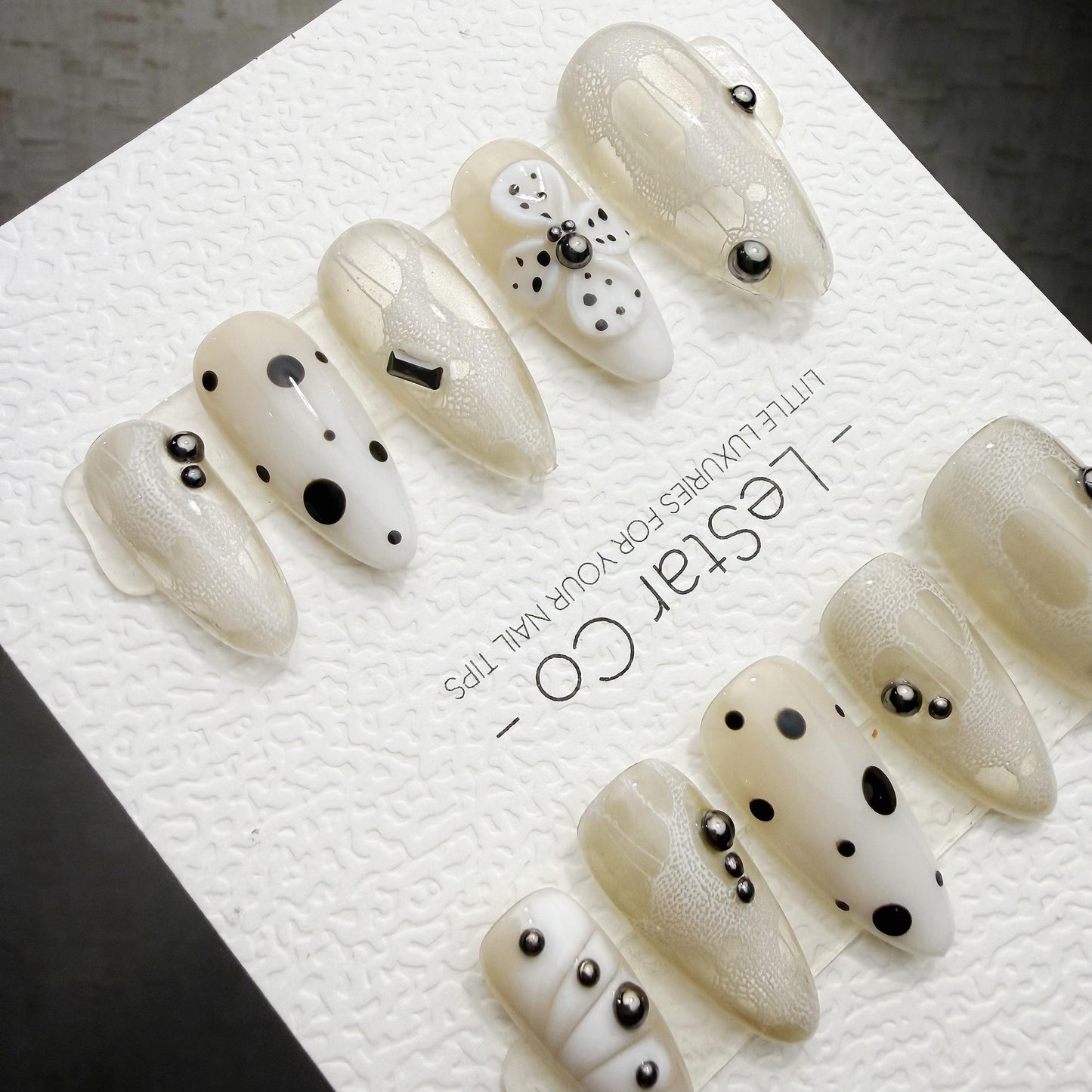 Timed Offer 4 For 3) Handmade Press On Paris Noir Gel Acrylic Nails