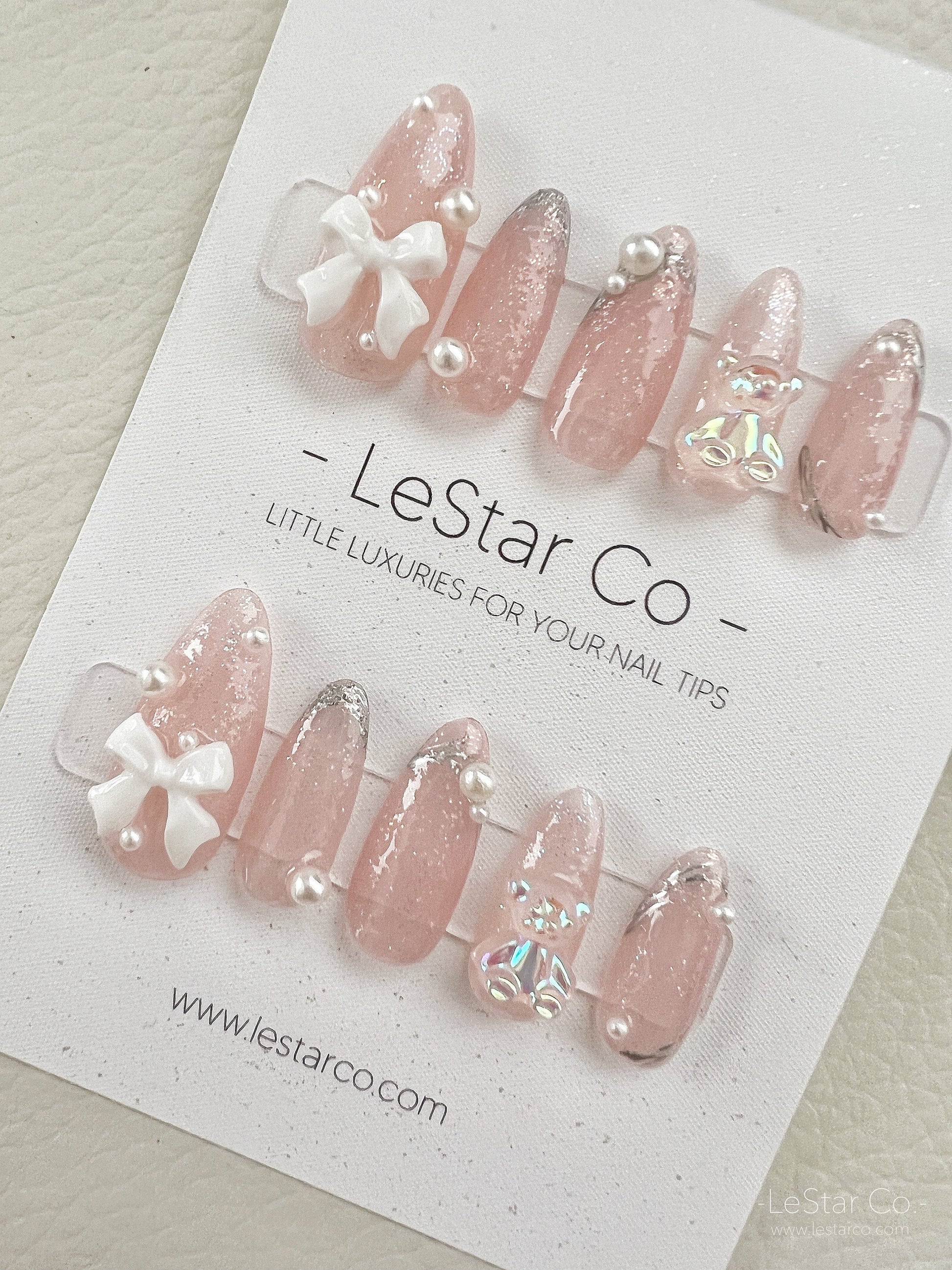 Reusable Ribbon Bear Pearl | Premium Press on Nails Gel Manicure | Fake Nails | Handmade | Lestarco faux nails 129zz
