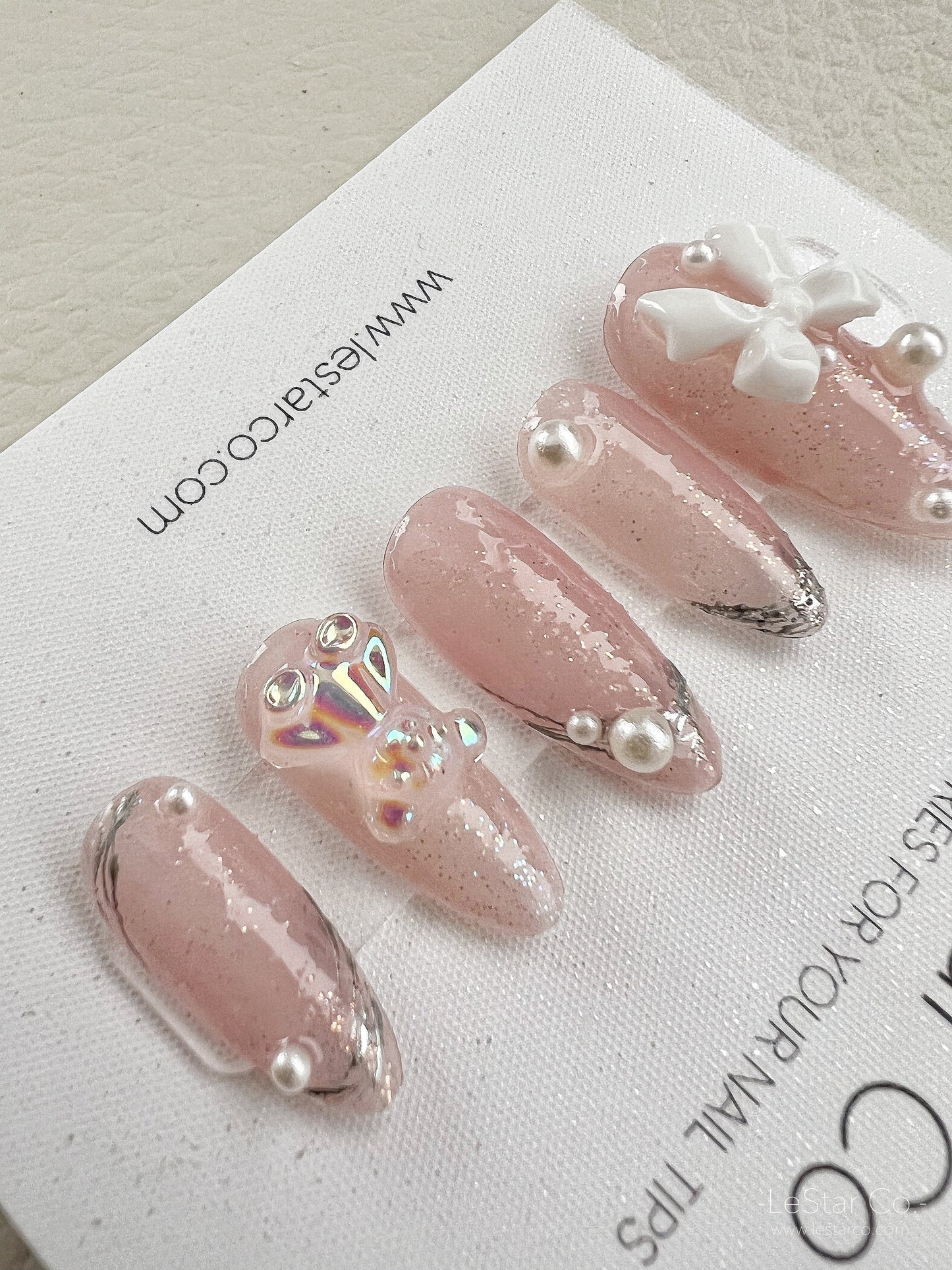Reusable Ribbon Bear Pearl | Premium Press on Nails Gel Manicure | Fake Nails | Handmade | Lestarco faux nails 129zz