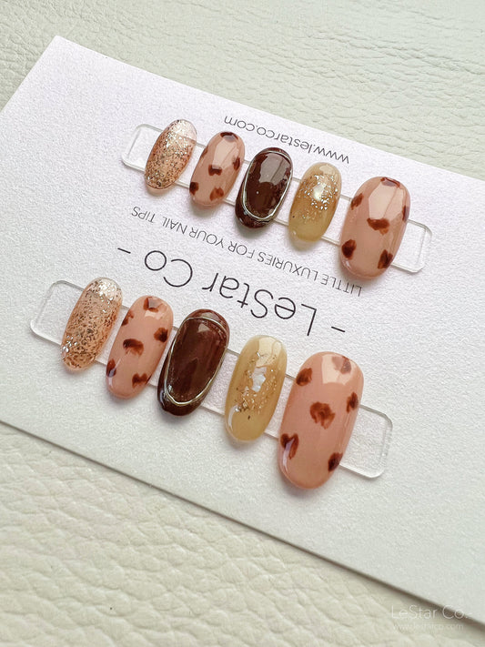 Reusable Choco Choco Nails Premium Short Press on Nails Gel Manicure | Fake Nails | Handmade | Lestarco faux nails mj157