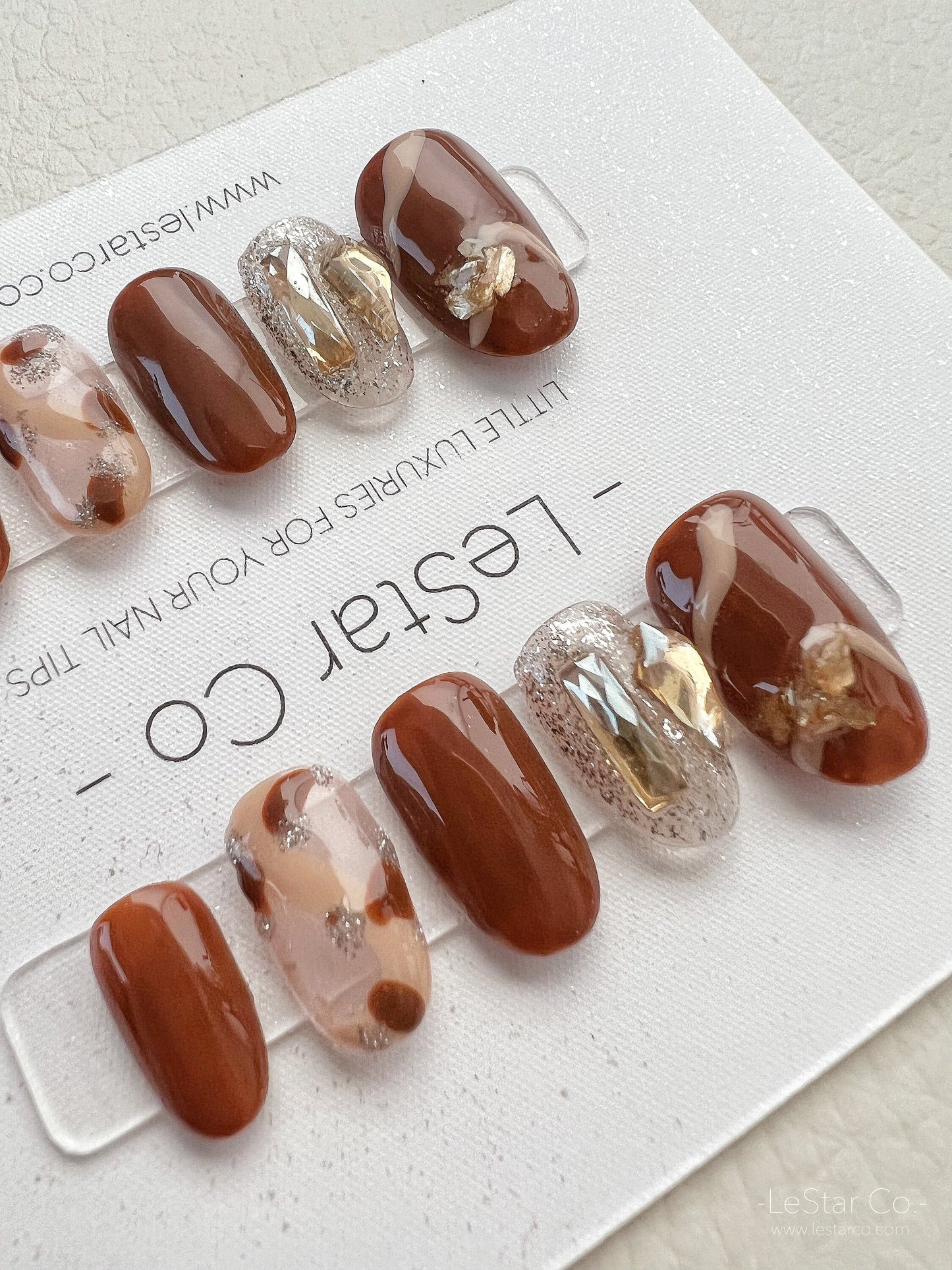 Reusable Chocolate Brown Rhinestone Premium Short Press on Nails Gel | Fake Nails | Hand painted faux nails XWZ136 Lestarco