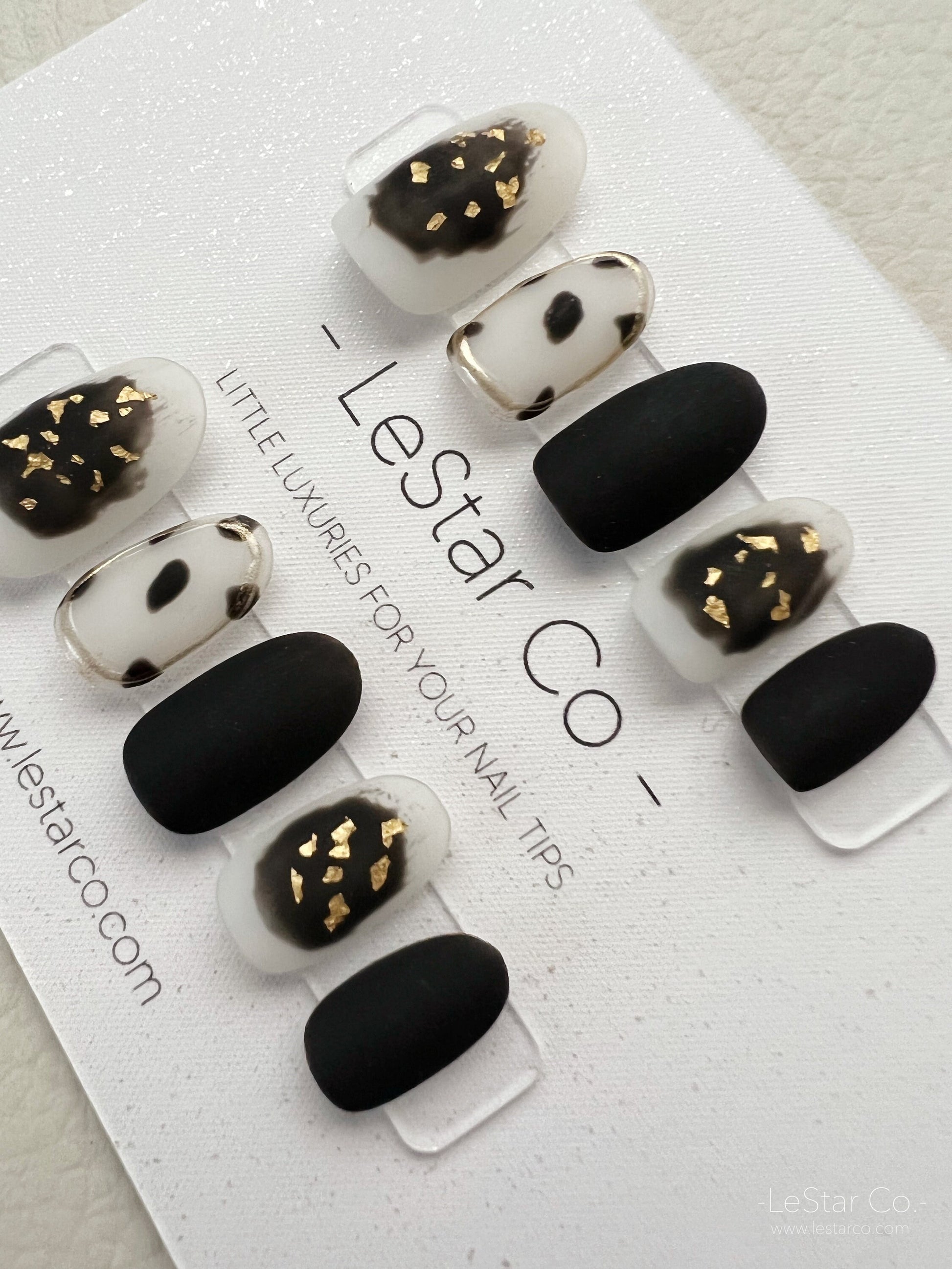 Reusable Matte Black Gold Foil Premium Press on Nails Gel Manicure | Fake Nails | Handmade | Lestarco faux nails xwz142