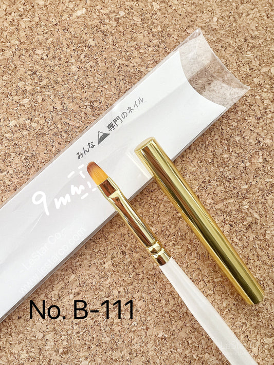 Premium Nail Brush/UV Gel Apply Pen/ Nylon Hair Detailing Striping Nail Art, Painting Liner Brushes, 3D Flower Petal Brush B-113