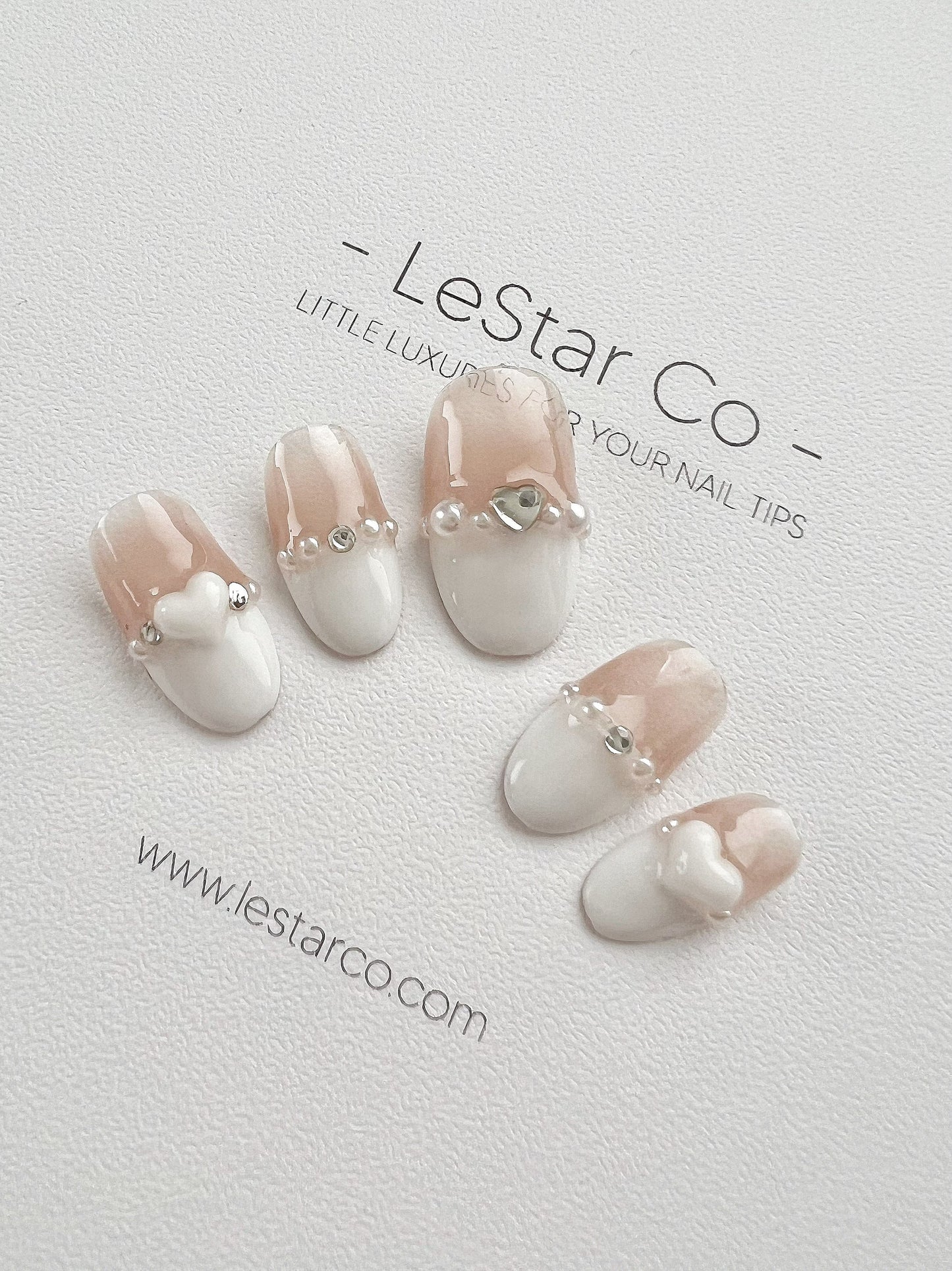Reusable Lilydale Nails Premium Short Press on Nails Gel Manicure | Fake Nails | Handmade | Lestarco faux nails XX226