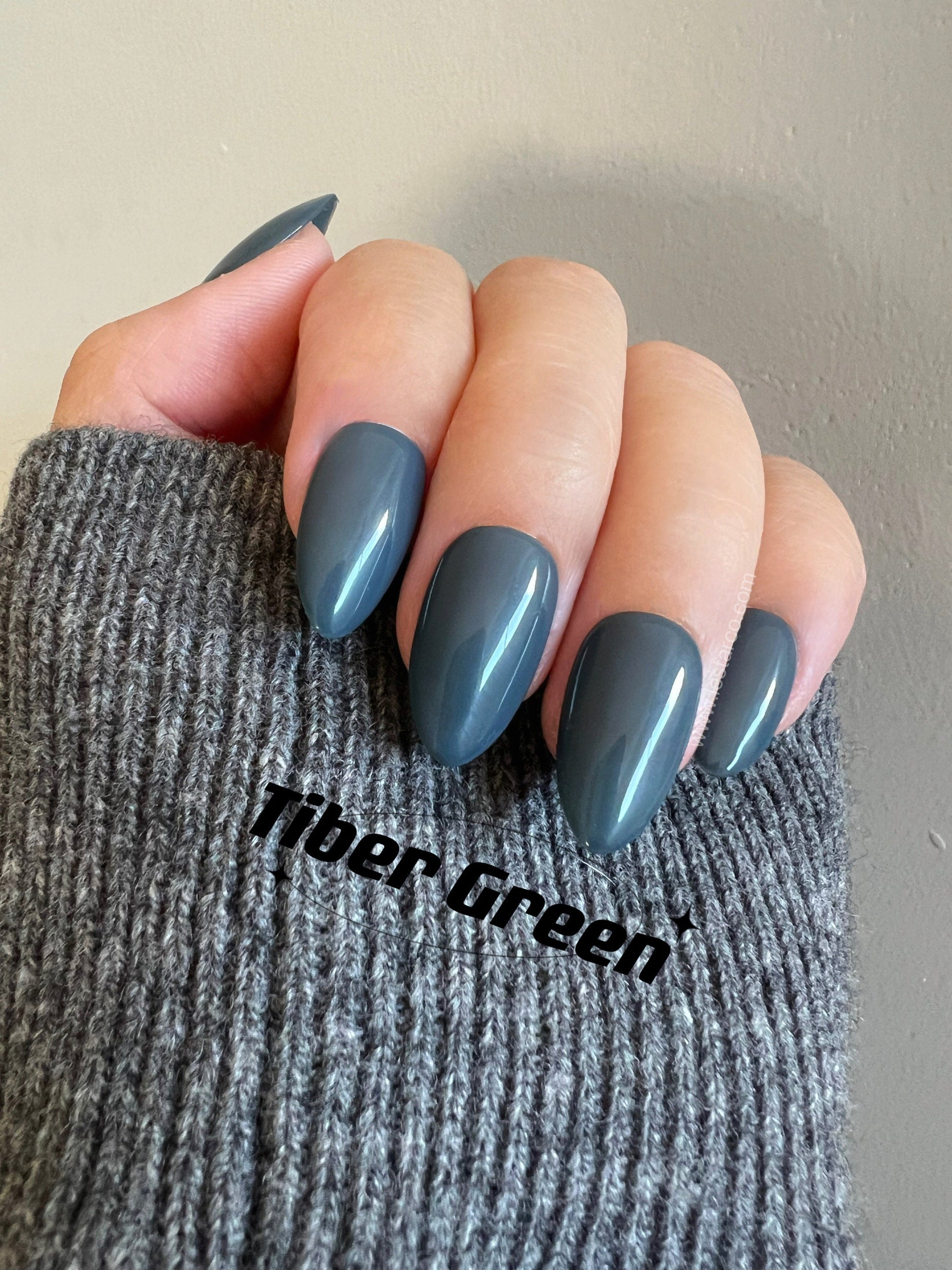 Tiber Green | Gel Polish | Ultra Shine Long Lasting Brush on UV Gels Home Nail DIY False Tips Manicure Nail Art Supply