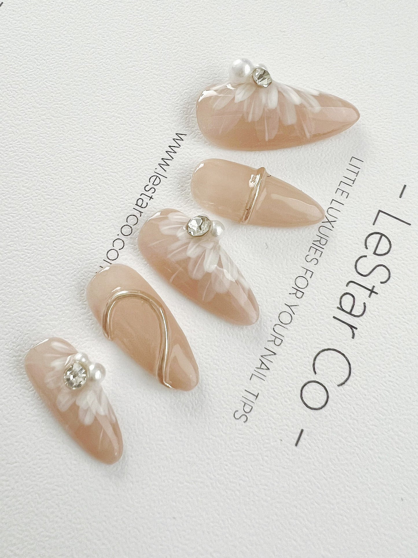 Reusable Ivory Gem Peony | Premium Press on Nails Gel | Fake Nails | Cute Fun Colorful Gel Nail Artist faux nails BB260