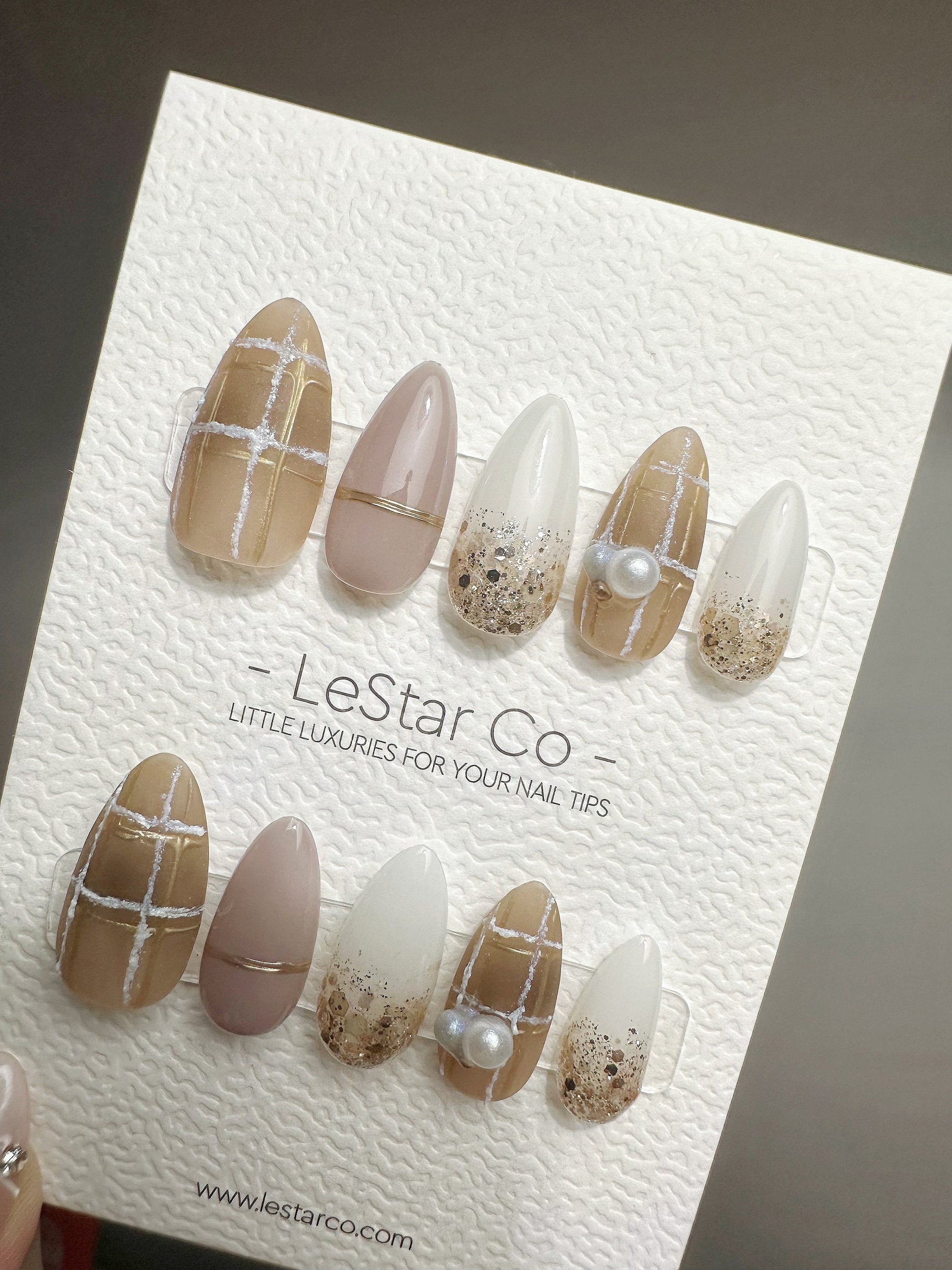 Reusable Nude Language Sophisticated Modern | Nails Premium Press on Nails Gel Manicure | Fake Nails | Handmade | Lestarco faux nails QN428