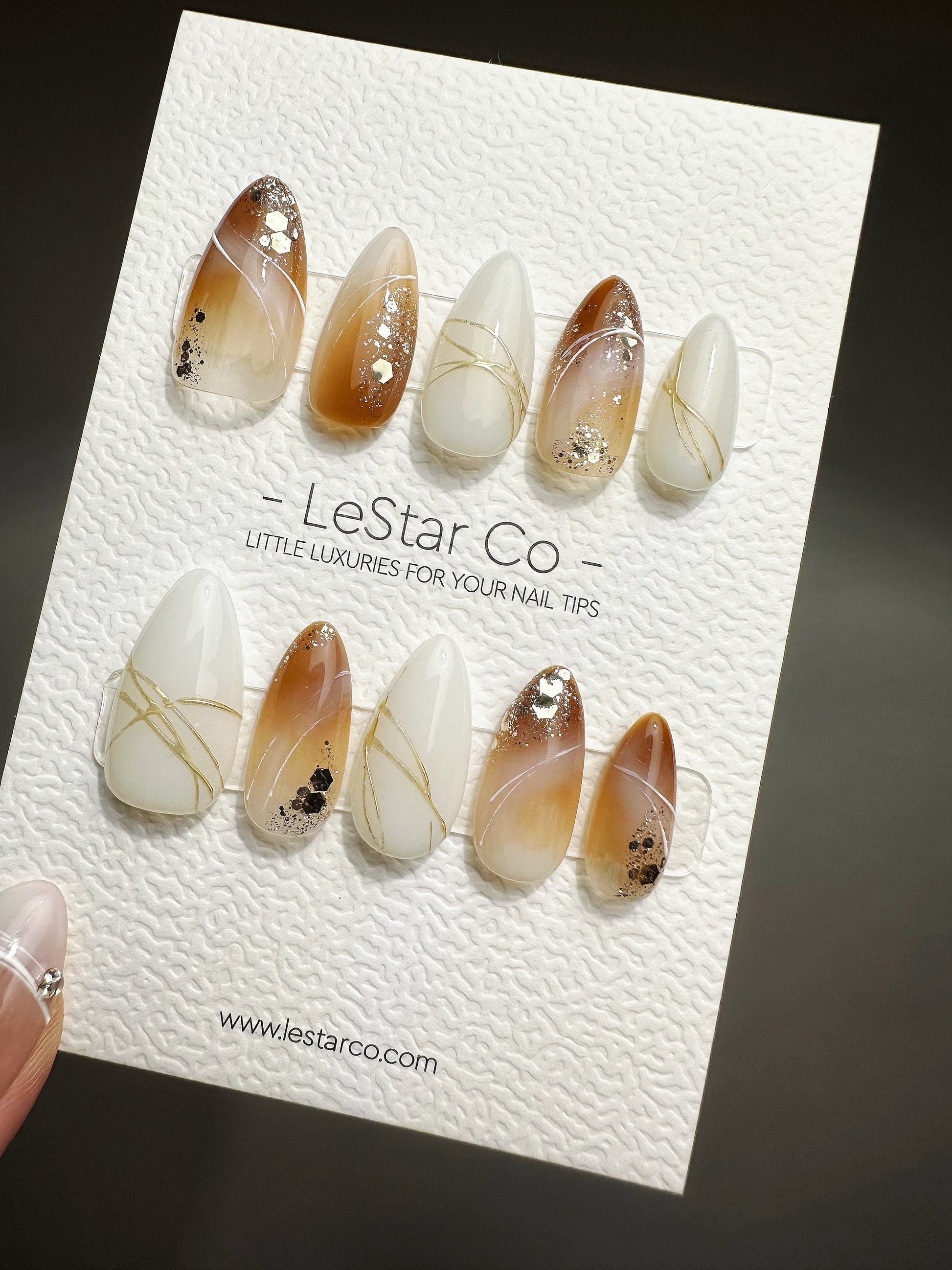 Reusable Gilded Dreams Gold Sparkle | Nails Premium Press on Nails Gel Manicure | Fake Nails | Handmade | Lestarco faux nails QN429