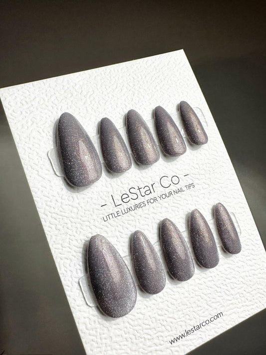 Reusable Galactic Mist Grey Cat Eye Effect | Nails Premium Press on Nails Gel Manicure | Fake Nails | Handmade | Lestarco faux nails 440zz